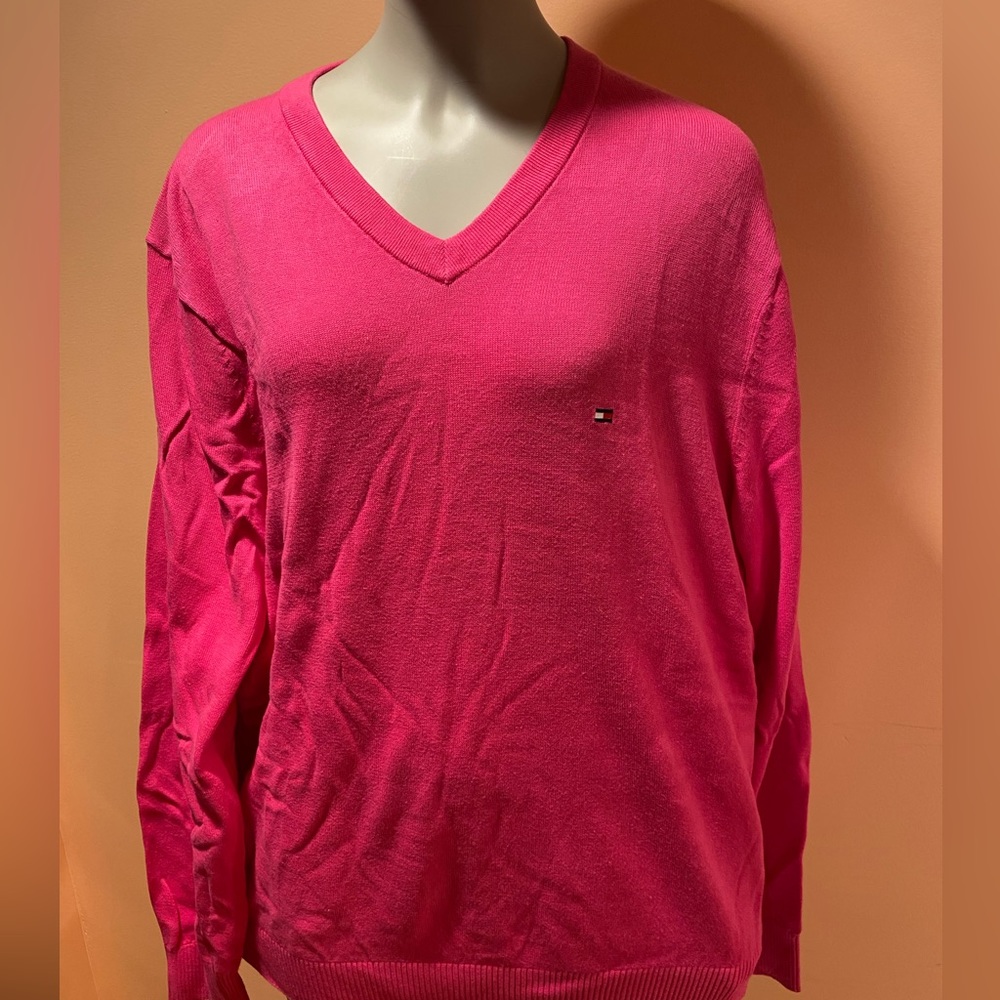 Brand-Tommy Hilfiger Sweater, Color-Pink, Size-Large.
